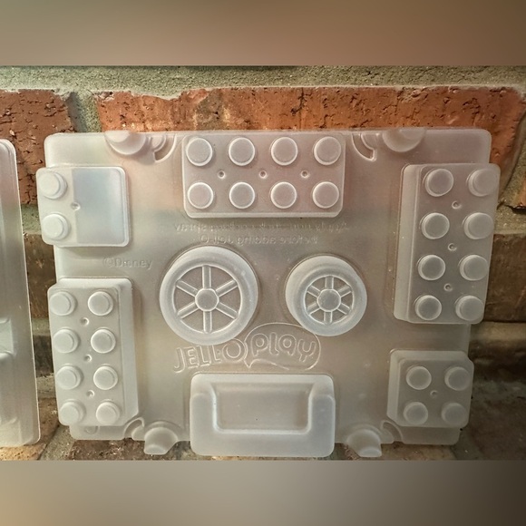 Jell-O Play Building Block Molds 3 Piece Clear Multiple Uses Wheels Couch Blocks - Picture 3 of 8